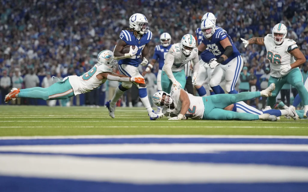 Ravens, Panthers Could Fight for Dolphins Cut Cornerback