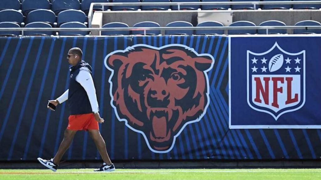 Bears’ Offensive Line CRISIS? This Mock Draft Shows Their Desperate Plan!”