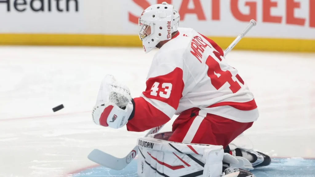 Red Wings’ Petr Mrazek leaves game against Utah due to injury