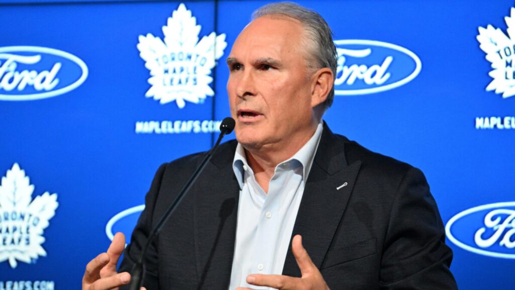 They Thought He Was Quiet… But The Maple Leafs Coach Just Unleashed a BOMBSHELL! His Trade Deadline Demands Are So Outrageous, The Entire League Is Buzzing! Are We Witnessing Hockey History?