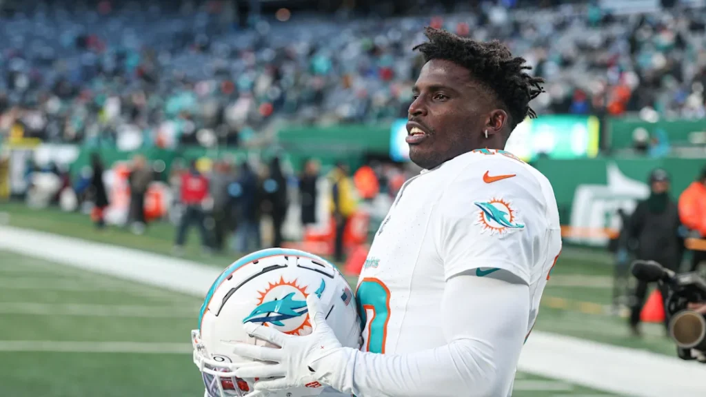 The Unthinkable Trade: Jets Poised to Land Tyreek Hill in Shocking $90 Million Deal