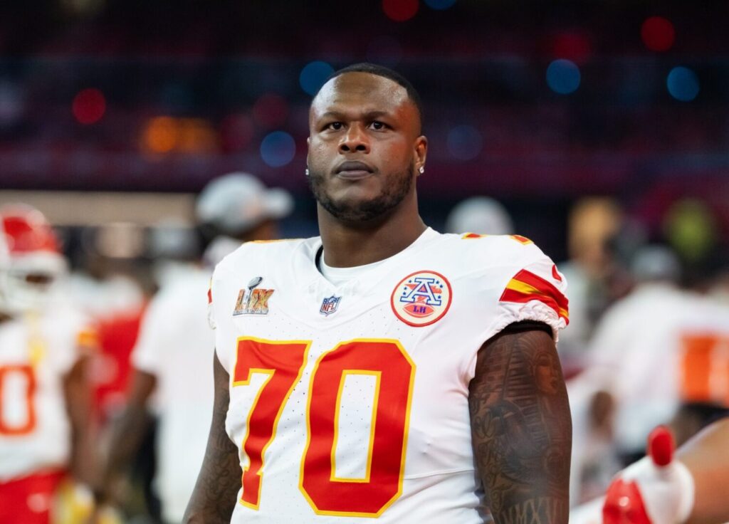 Wow! What a Blockbuster Move: The 49ers Sign OT D.J. Humphries to a One-Year Deal: Because They Were Really Missing That One Guy