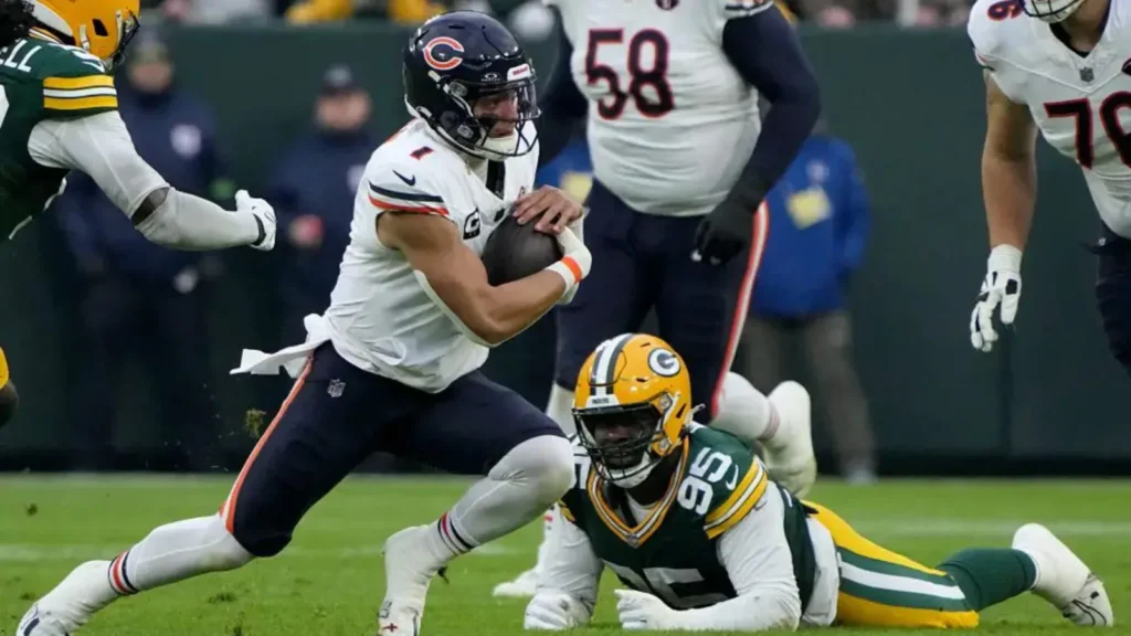 Insider reveals biggest offseason change Chicago Bears’ Caleb Williams must make