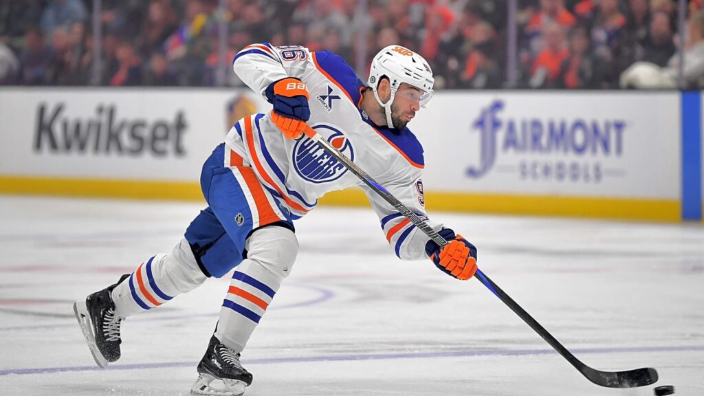 Walman and Klingberg Stepping Up in Ekholm’s Absence for Oilers