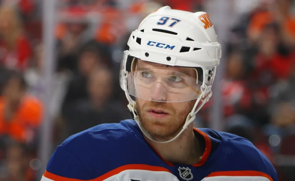 IT IS DONE: Edmontion oilers Star Connor McDavid Stuns Fans and Leaves Head Coach Kris Knoblauch Speechless with Major Announcement Concerning……