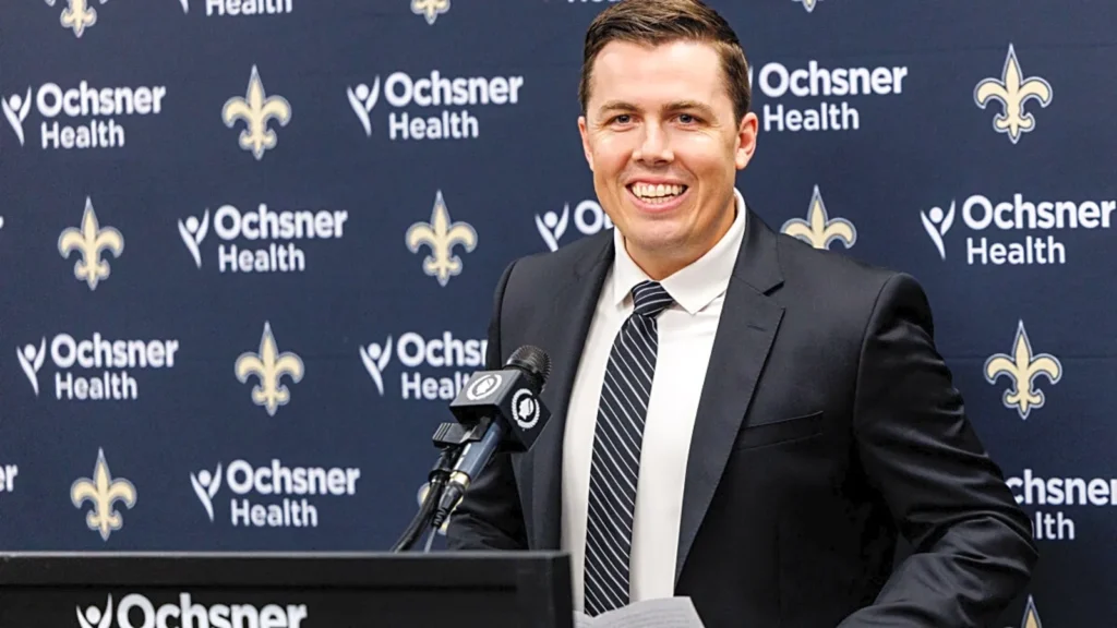 Saints legend Archie Manning approves of Kellen Moore’s biggest decision as the team’s head coach so far