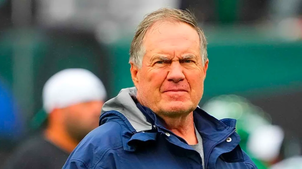 Watch: Bill Belichick gets unfriendly welcome at Hurricanes game