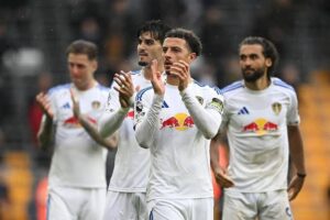 NEVILLE GOES VIRAL! LEEDS STAR  HAILED AFTER “MASTERCLASS” THAT LEFT SKY SPORTS STUNNED