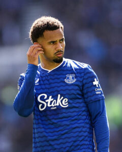 One of Everton’s most influential players has suddenly become the center of a major transfer battle involving