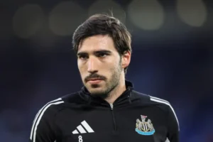 Sandro Tonali eyes Tottenham transfer with Newcastle exodus a major threat Alex Conrad, Alex Crook